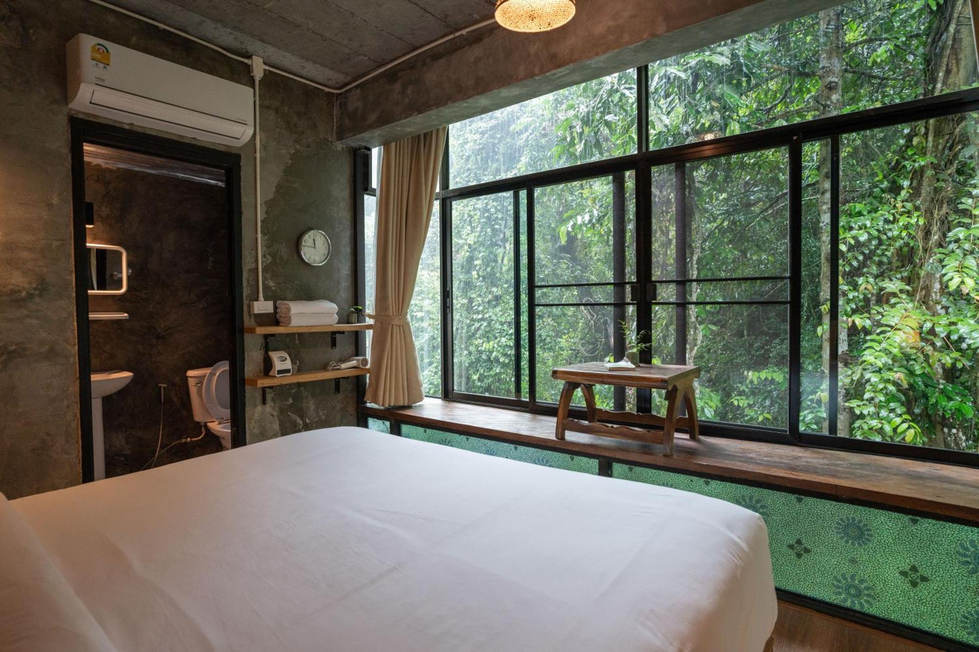 Bee Forest Ban Pok Nai Exterior photo